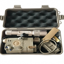 Fortschrittliches taktisches Taschenlampen - Set: Block III Kit mit LA - 5C PEQ - 15 rotem Laser & WMX - 200 Doppelschalter