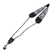 Stickerei-Saxophonriemen TS-05 Five Leaf Grass 49-61cm