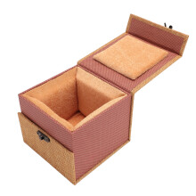 Puppenkopf-Box Erdgelb 16-16,5 cm 13x13x10,5 cm