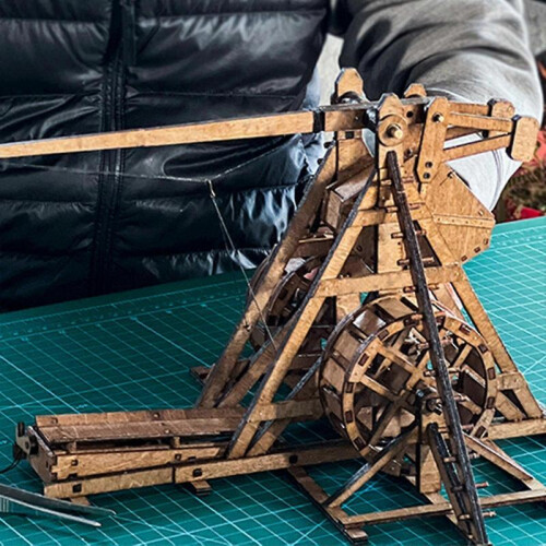 Large Medieval Trebuchet Wooden Model Kit Wood Construction Kit New js 2