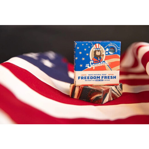 Dr. Squatch All Natural Bar Soap for Men with Zero Grit Freedom Fresh 2