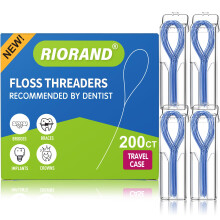 Riorand Floss Threaters Væsentligt værktøj til at opretholde oral sundhed med seler broer og implantater 200 tæller