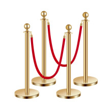 Poteaux et cordes en velours VEVOR 4 pièces Base creuse avec poteau en acier inoxydable 2 cordes et poteaux en velours rouge Barrières de contrôl