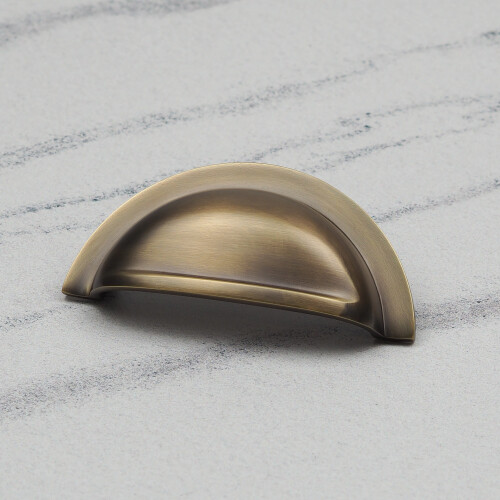 (76mm Cup) Antique Brass Kitchen Cup Handle & Matching Knobs 2