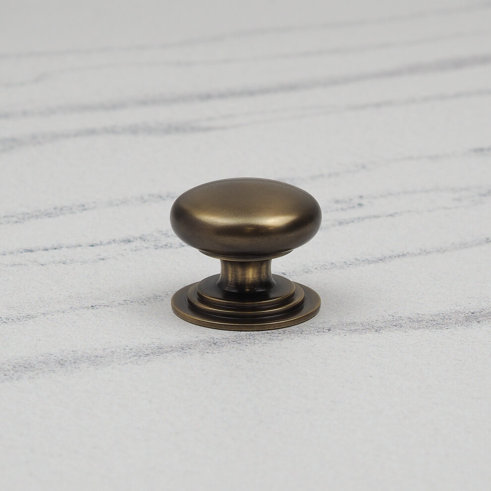 (38Mm Knob) Antique Brass Kitchen Cup Handle & Matching Knobs 5056767300957