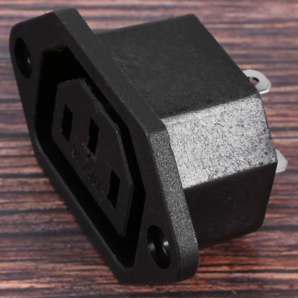 IEC-LOCK CONNECTEUR SECTEUR IEC C13 Femelle, Verrouillable, Démontable