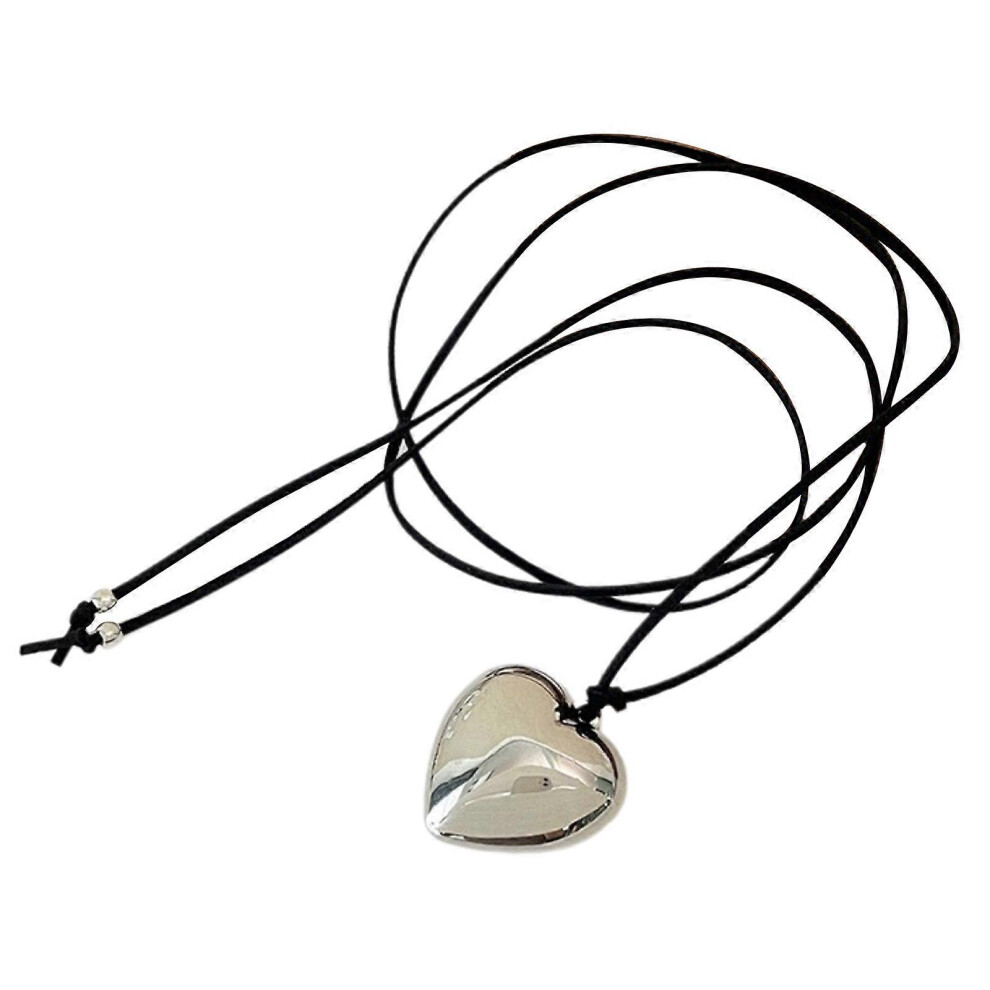 (As Show, One Size) Fashion Trend Niche Sense Love Pendant Collarbone Chain Temperament Simple Cold Wind Adjustable Black Rope Necklace 3081097258953