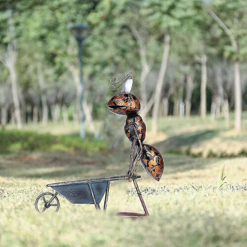 (1) Ant Display Mold Decorative Interesting Exquisite Wrought Iron Ant Garden Statue for Balcony 2