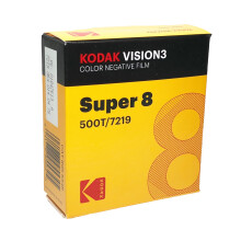 Kodak Super 8 v rinegatiivi VISION3 500T 7219/50' kasetti