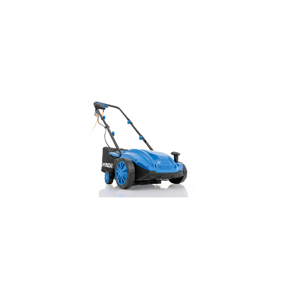 Hyundai 1500W 32cm Electric Artificial Grass Sweeper and Lawn Brush | HYSW1500E