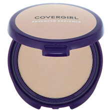 COVERGIRL Advanced Radiance prselt pder- krmes termszetes 110 0,44 Fl. Oz. (a csomagols vltozhat)