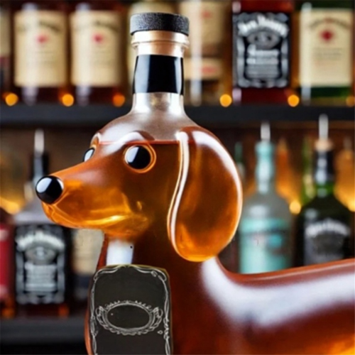 Bouteille de whisky réutilisable en forme de teckel 1