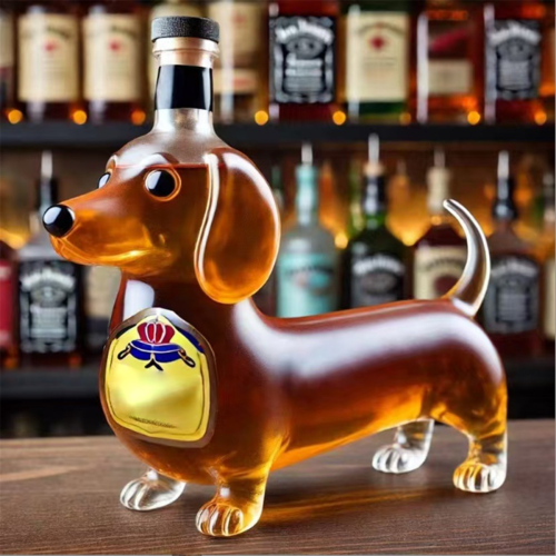Bouteille de whisky réutilisable en forme de teckel 2