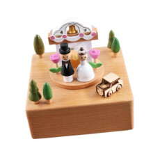 (As show, One size) Wooden Music Box Creative Valentine Gift Desktop Ornament for Party Shelf Home