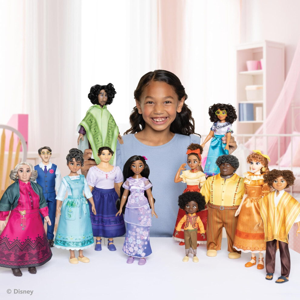 Disney Encanto Ultimate Madrigal Family Family Dolls Le Jeu De Cadeaux Comprend 12 Poupes [Amazon Exclusif]-image