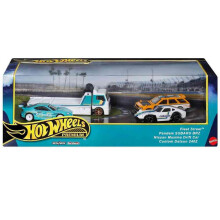 Hot Wheels Premium BRE Datsun Set of 4 Collector's Vehicles 1:64