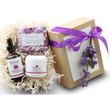 Rucne vyrben levandulov drkov sada do koupele a tela - od Keomi Naturals - hckejte je prirozenm luxusem - ovonen esencilnmi oleji - krsne