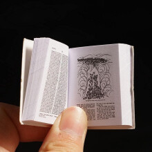 1Pc Mini Bible Pocket Book 1/12 Dollhouse Miniature Book Bookshelf Bedroom Library Accessories Dollhouse Furniture Dolls and Accessories