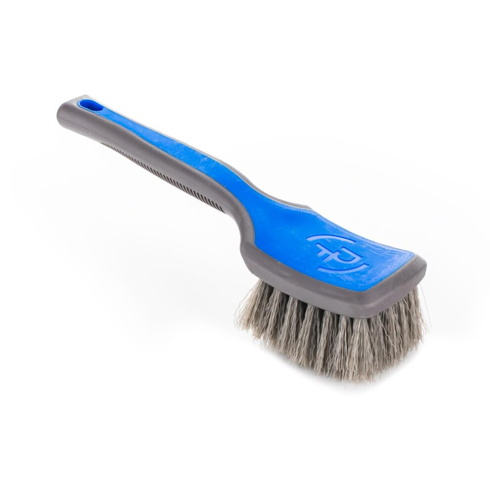 Detail Factory - Progrip Tire Brush - Ergonomic Progrip Handle Stiff Synthetic Bristles Ergonomic Design Clean Your Tires With Ease - Avalanch 850061849908