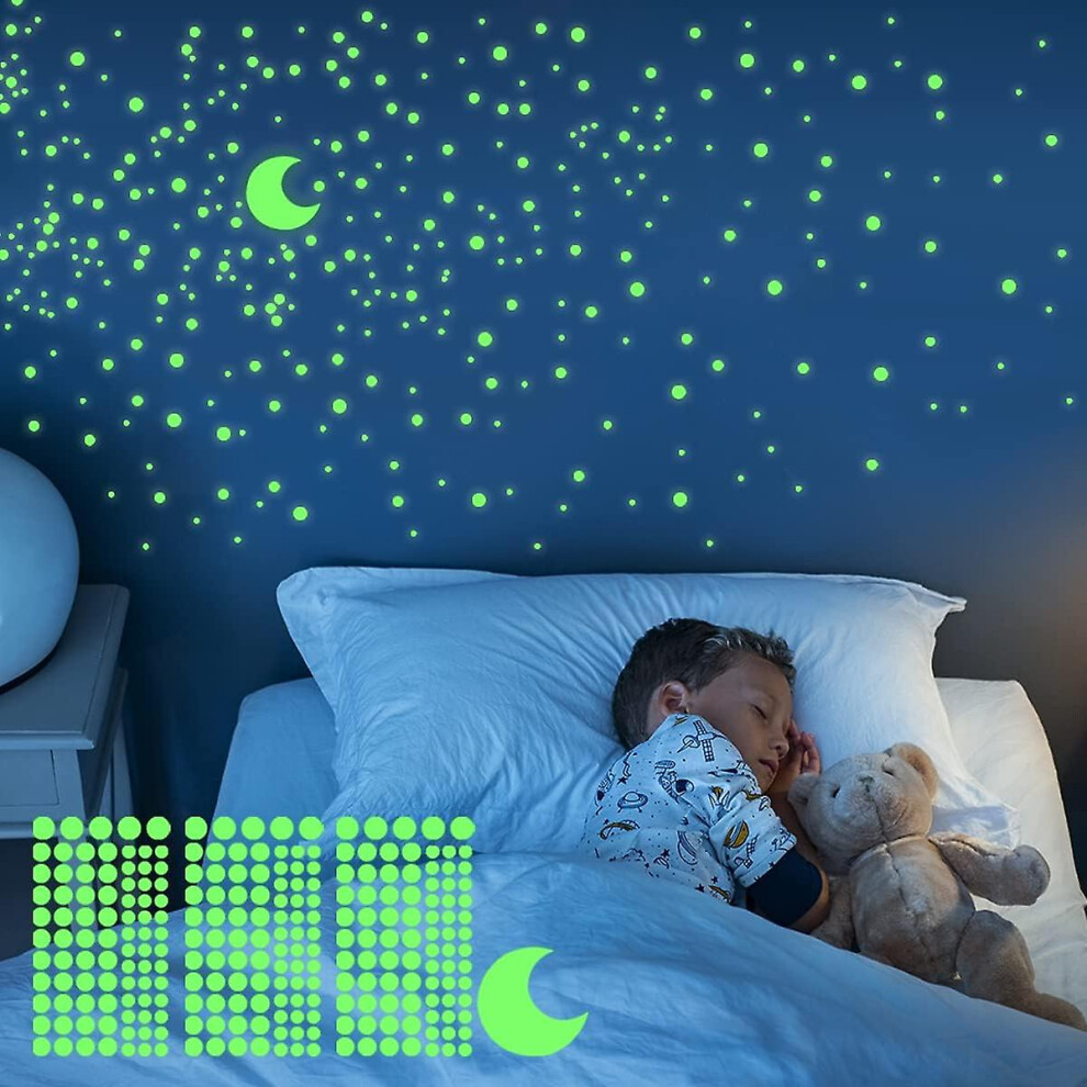 (As Show, One Size) Glow Dots Star And Moon,Glow In The Stars Wall Stickers, 252 Dots In 3 Sizes For Ceiling/Walls,Perfect For Kids Birthday Gift Dark Kikidex