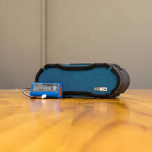 Cameron Sino 7800 mAh akku Altec Lansing LifeJacket XL Rugged Omni Jacket iMW678-BLK iMW678-BLU