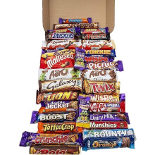 Mega Mix 32 Different Full Size Chocolate Gift Hamper