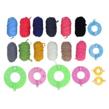 Uusin malli Pompom Maker 4 eri kokoa Helppokäyttöinen Muovinen Pom