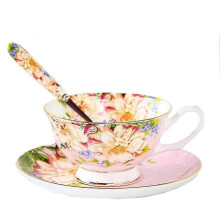 Cadeauset Vintage Fine Bone China Theekopje Lepel en Schotel Set Gouden Rand Fijne Eetkamer en Tafeldecoratie