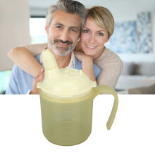 Leichter PP-Erwachsenensippy-Becher mit Anti-Auslauf, 157 g, für ältere Menschen