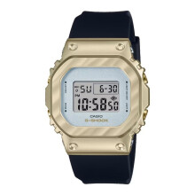 Casio G-shock Gm-s5600bc-1er Women's Analog-digital Watch - Black Resin Strap