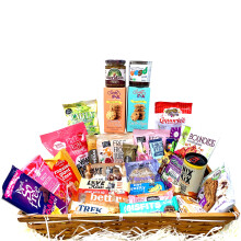 Vegan Gift Hamper Box 3.2KG Sweet Treat Savory Snacks Chocolate Basket Collection Birthday / Anniversary / Event / New Year / Christmas / Thank You /