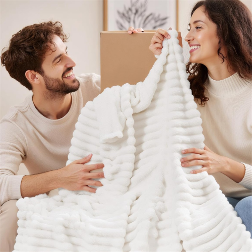 White Throw Blanket for Couch - Cozy Blanket for Women, Cute Throws 1