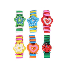6 kpl Lasten leikkisetti Puukello Lastenkello Simulaatiokello Puu Rannekellot Sarjakuva Ristwatches