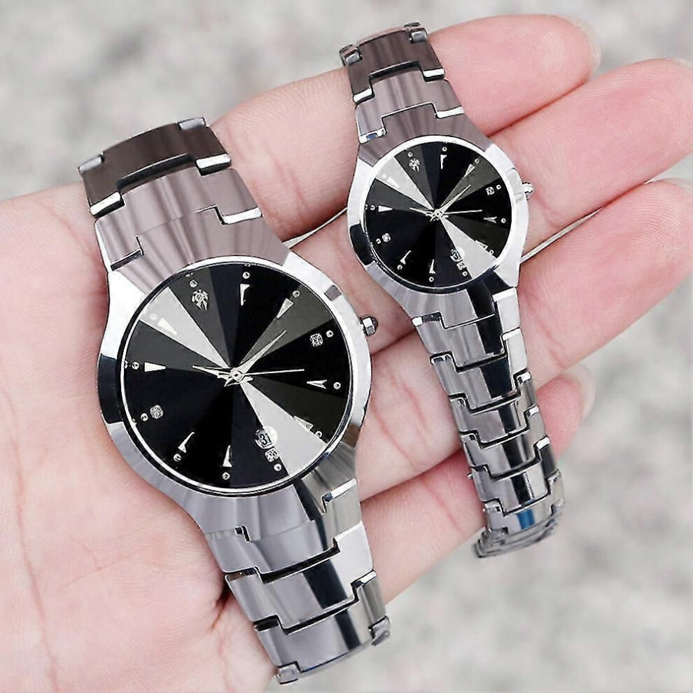 Montre d'affaires pour homme (noire) en forme de tonneau avec bracelet en acier inoxydable et mouvement