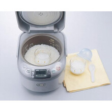 Iwaki Baby Food Cooker Rice Porridge Pot Heat Resistant Glass 200ml 064303 1 Piece Kmc202-bl (x 1)