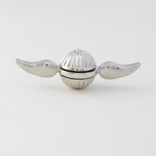 (Silver wings) New Angel Wings Fingertip Spindle Decompression Artifact