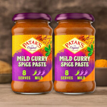 Patak's Mild Curry Paste 283g (Pack of 2) – Authentic Indian Curry Base with Spices & Herbs
