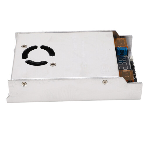 Hocheffizienter Solar-Boost-Controller MPPT 98% für EV 12V-50V Ein-Knopf-Reset