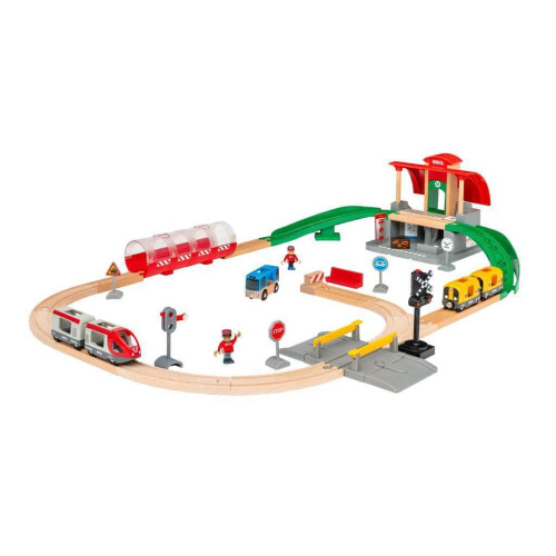 Brio Ensemble de la station centrale de Brio - Ensemble de piste de train en bois interactif | Conception d'engagement des enfants | Certification de 2