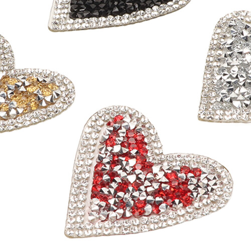 20 Stück Harz Strass Herzen Aufbügelpatches DIY 2
