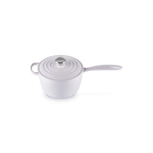 Le Creuset esmaltada de hierro fundido Saucpan 2.25 Qt. Chalote