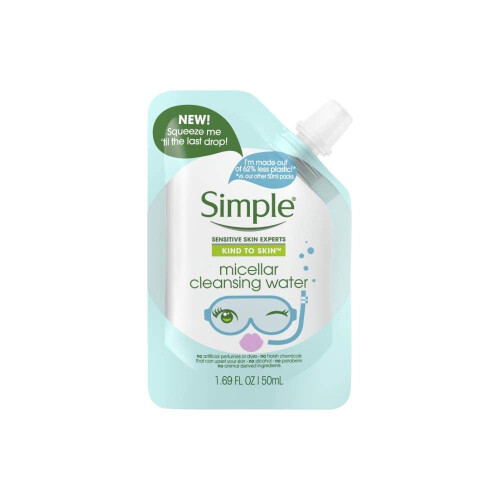 Simple Approfondamento di acqua semplice per la pelle che pulizia mi stringere