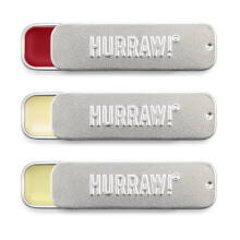 Hurra! Mit Black Cherry getnter, unparfmierter Mondnachtpflege-Lippenbalsam in Slim-Slider-Dosen im 3er-Pack: Bio-zertifiziert, vegan und tierversu