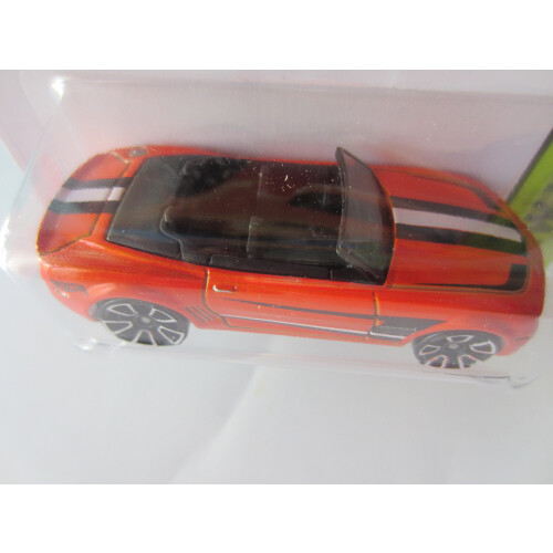 Hot Wheels Hot Wheels 2015 HW Workshop Tesla Model S 217/250, Rood 1
