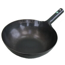 Wok zelazny Yamada uruchamiany jedna reka (grubosc 1,2 mm) 33 cm (import z Japonii)