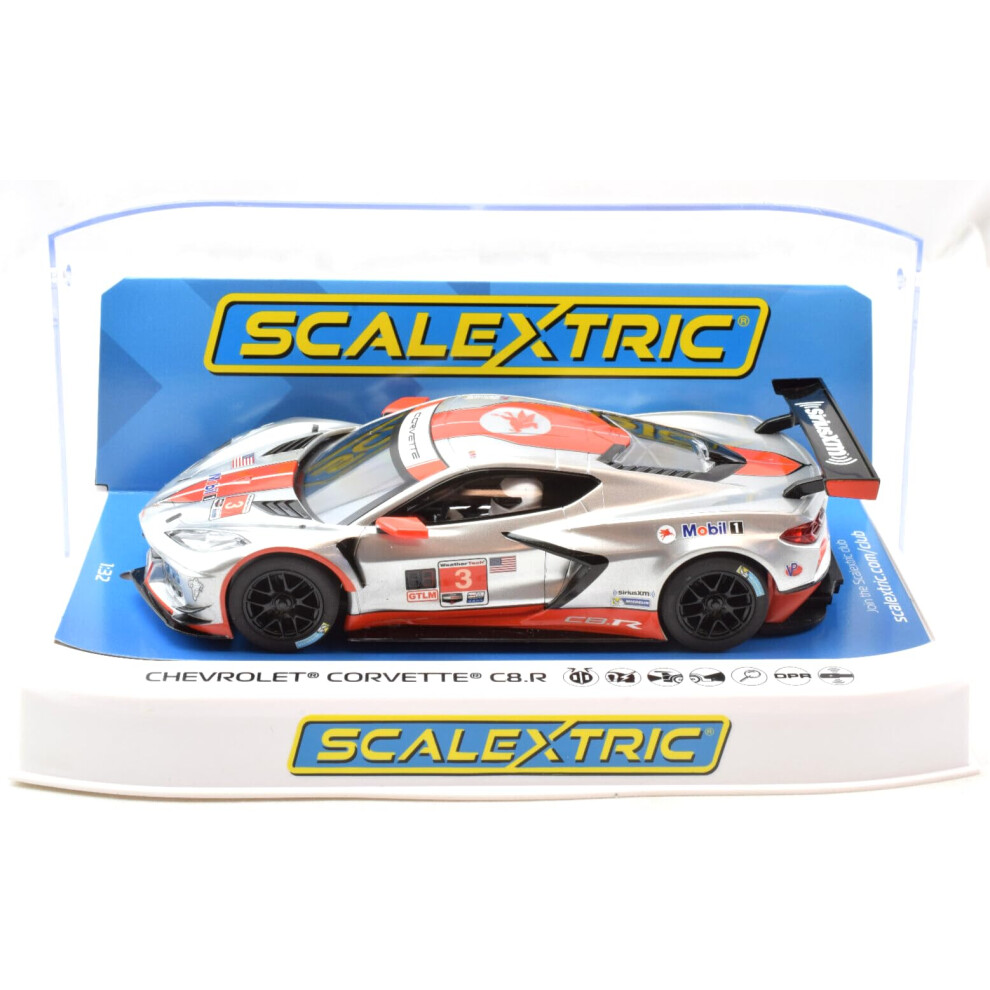 Scalextric Chevrolet Corvette C8r Sebring 2021 1:32 Analog Slot Race Car C4454 Size 3