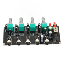 Mesa mezcladora estéreo de 4 entradas y 1 salida 99x40x16 mm verde