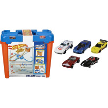 Hot Wheels Deluxe Stunt Box Set - 15ft Track, 5 Cars