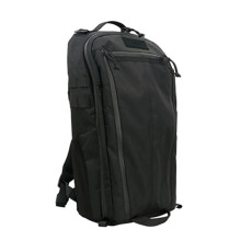 Wasserdichter Outdoor - Pendler - und Wanderrucksack für Campingabenteuer
