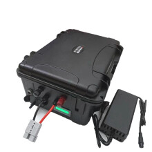 High-capaciteit LiFePO4 lithiumbatterij met Bluetooth BMS voor omvormer en visboot - Beschikbaar in 100Ah tot 600Ah